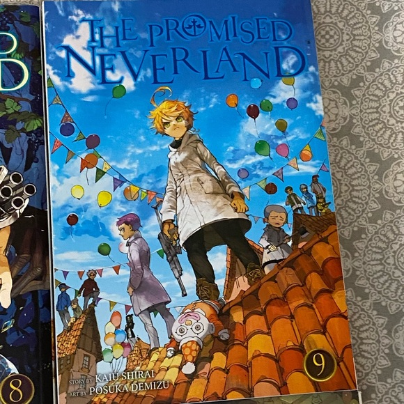 The promised Neverland series, volume 6-10 - Picture 4 of 5